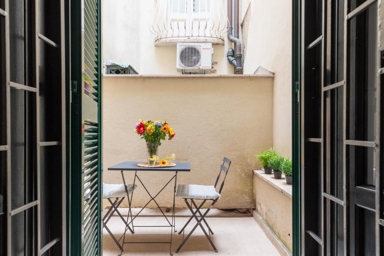 Iflat Charming Flat Close To Campo De' Fiori Rome Luaran gambar